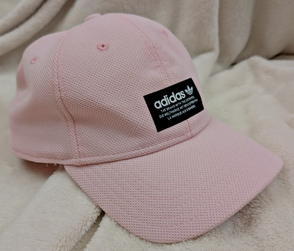 NWOT Adidas OSFM men's Originals Pique Precurve clear pink/black ball Cap hat